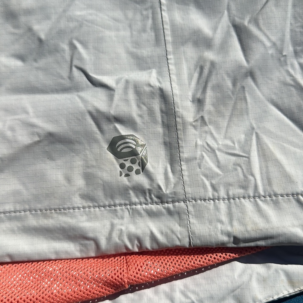 Mountain Hardware Outer Shell Rain Jacket White W… - image 2